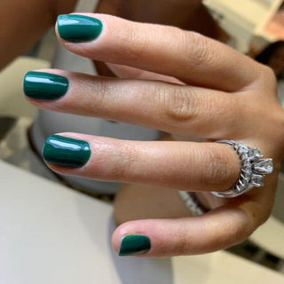 ave foch | Green nail polish