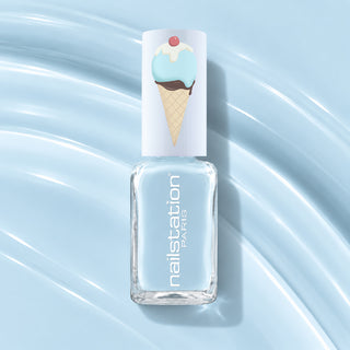 dragée | blue nail polish