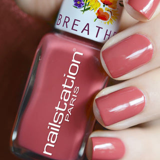 zonda blow | Breathable and water permeable nail polish | Tan