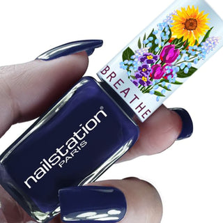 anonyme |  Breathable and water permeable nail polish | Blue