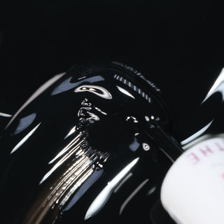 Black Hole – Breathable Nail Polish Black – Nailstation Paris
