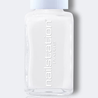 blanc | White nail polish