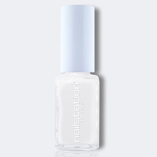 blanc | White nail polish