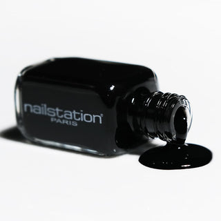 black hole |  Breathable and water permeable nail polish | Black
