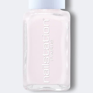 carousel | French nail polish