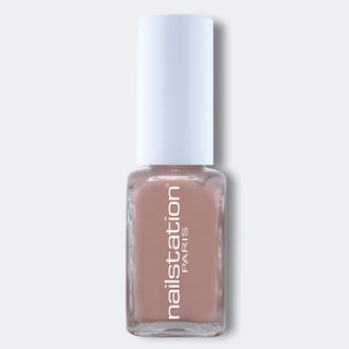 chalet suisse | Taupe nail polish