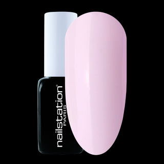 chambre 511 | Pastel pink gel polish