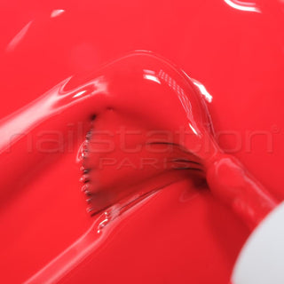 chance en chine | Red nail polish