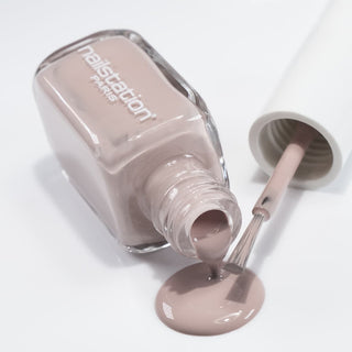 château de sable | Nude nail polish