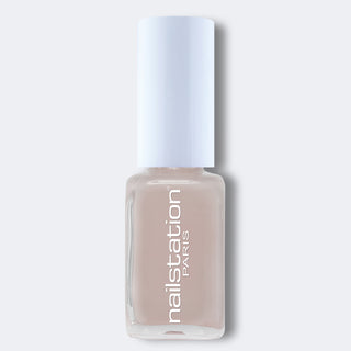 Chateau de sable, Nude nail polish - opaque, Long-lasting and ultra-glossy