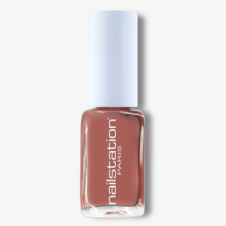 chocolat viennois | Brown nail polish