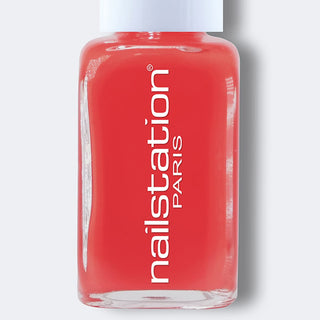 essentiel | Orange nail polish