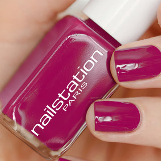 fashionese | Fuchsia Pink nail polish
