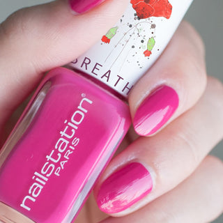 feutrine | Breathable and water permeable nail polish | Pink