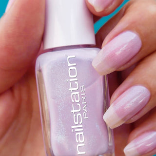 first dance | Shimmer light violet nail polish