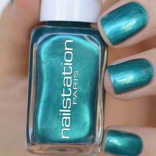 french riviera | Shimmer nail polish