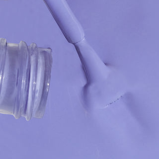 glycine | Blue nail polish