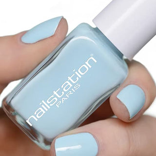 gomme | Blue nail polish