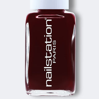 grenat | Maroon nail polish