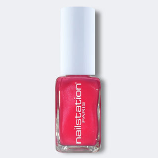 hand in hand | Shimmer pink nail polish