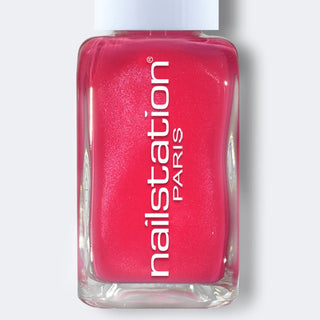hand in hand | Shimmer pink nail polish