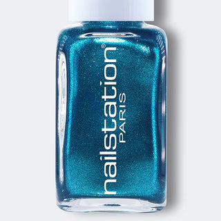 icy | Blue shimmer nail polish