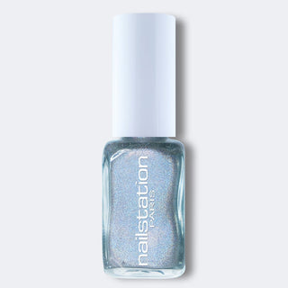 illusion | Holographic silver nail polish