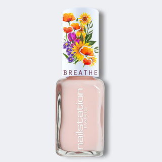 italiano bora | Breathable and water permeable nail polish | French-nude