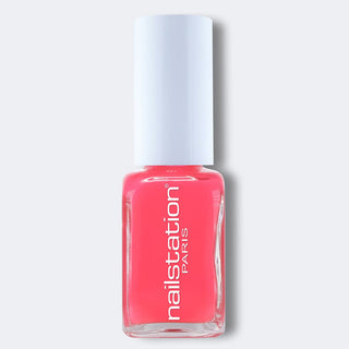 #love | Pink nail polish