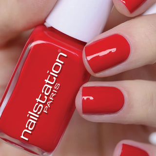lovelessly | Red nail polish