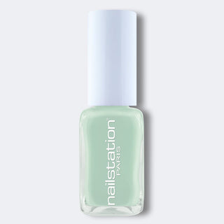 mela verde | Shimmer green nail polish