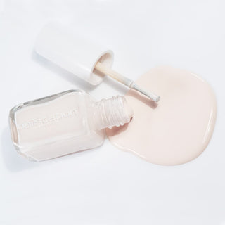 meringue | Beige nail polish
