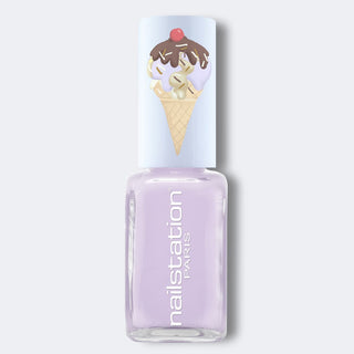 mûre | Purple nail polish