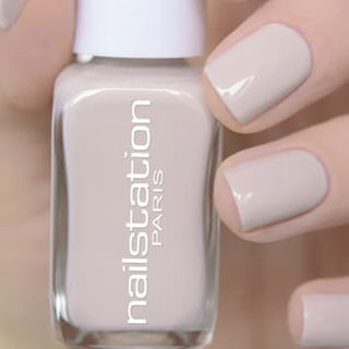 mystérieuse | Nude nail polish