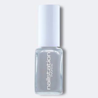 Office hours, Grey nail polish, opaque, Long-lasting and ultra-glossy