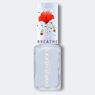 parfait | Breathable and water permeable nail polish | Pastel blue