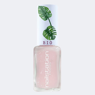 pink glass | Easy green nail polish | Pink