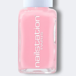 puppy love | Pink nail polish