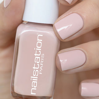 rose bonbon | Nude nail polish