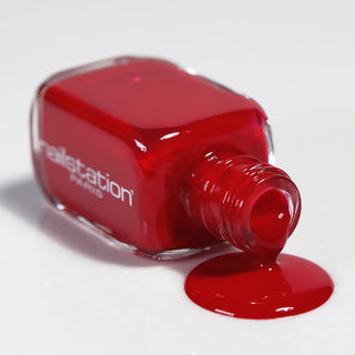 rouge | Red nail polish