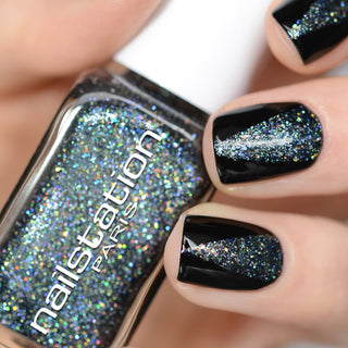 serpentis | Black glitters nail polish