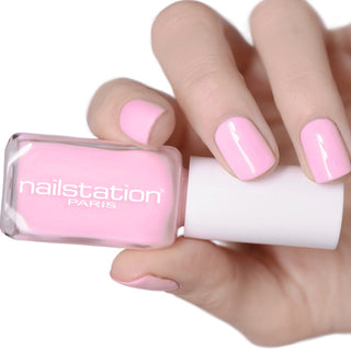 Soft Focus, Pink nail polish - opaque, Long-lasting and ultra-glossy