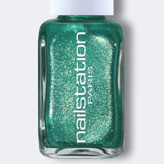 stud studio | Green shimmer nail polish