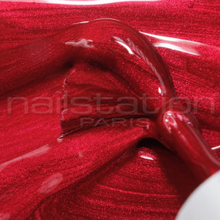 vie privée | Red  Shimmer nail polish